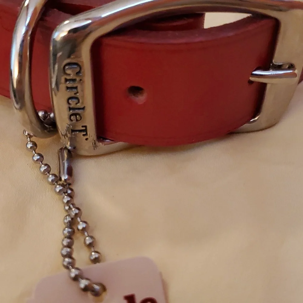 Dog collars set of 2 real rolled leather in red and tan size 22